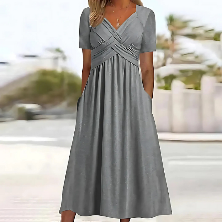 Odette | The Flattering Midi Dress