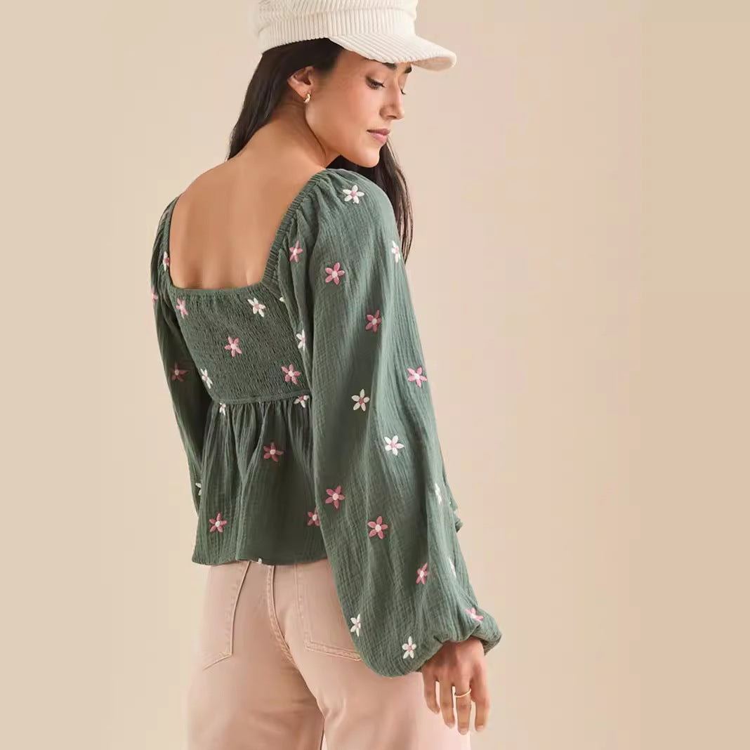 SILA - Comfy Floral Pleated Long Sleeve Top