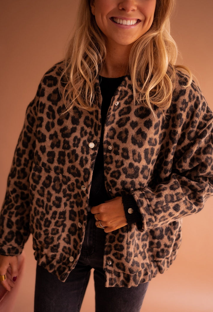 Harper | Trendy Women's Jacket with Leopard Print